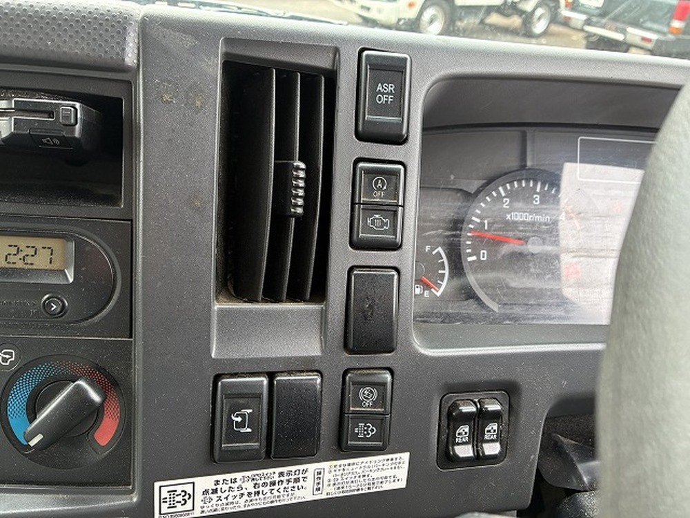 いすゞ　エルフ