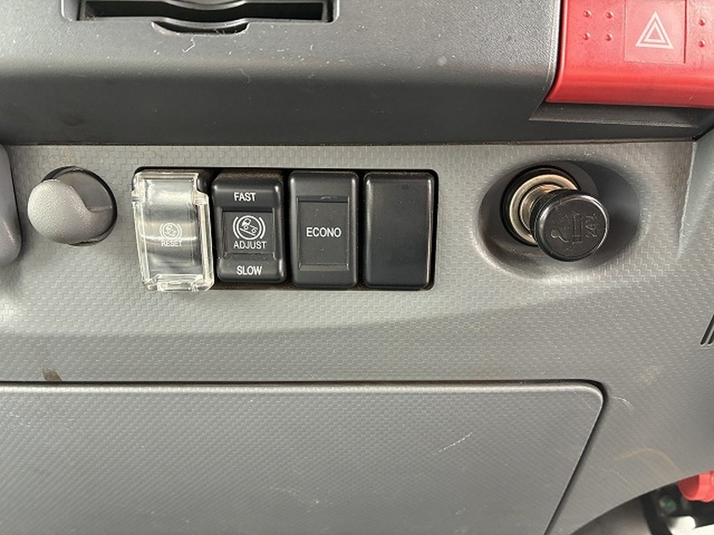 いすゞ　エルフ