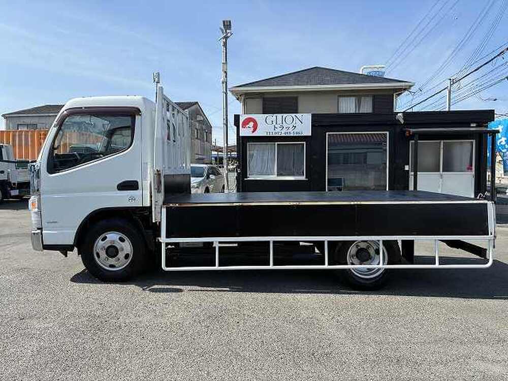 三菱ふそう　キャンター