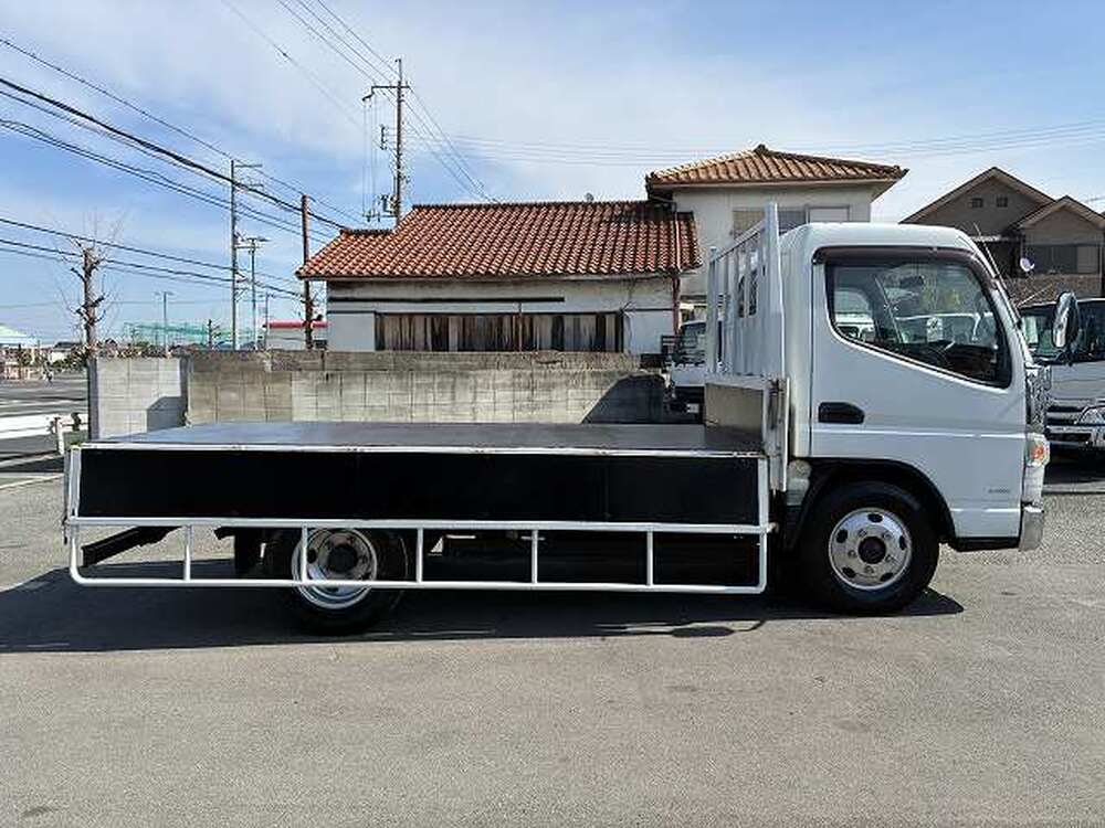 三菱ふそう　キャンター