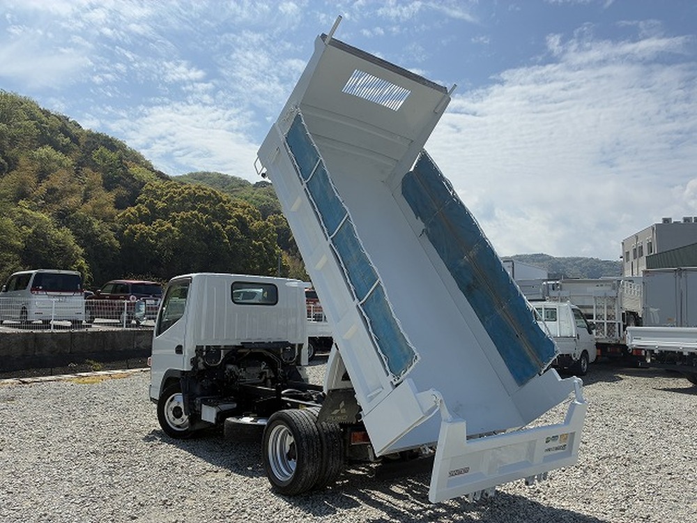 三菱ふそう　キャンター