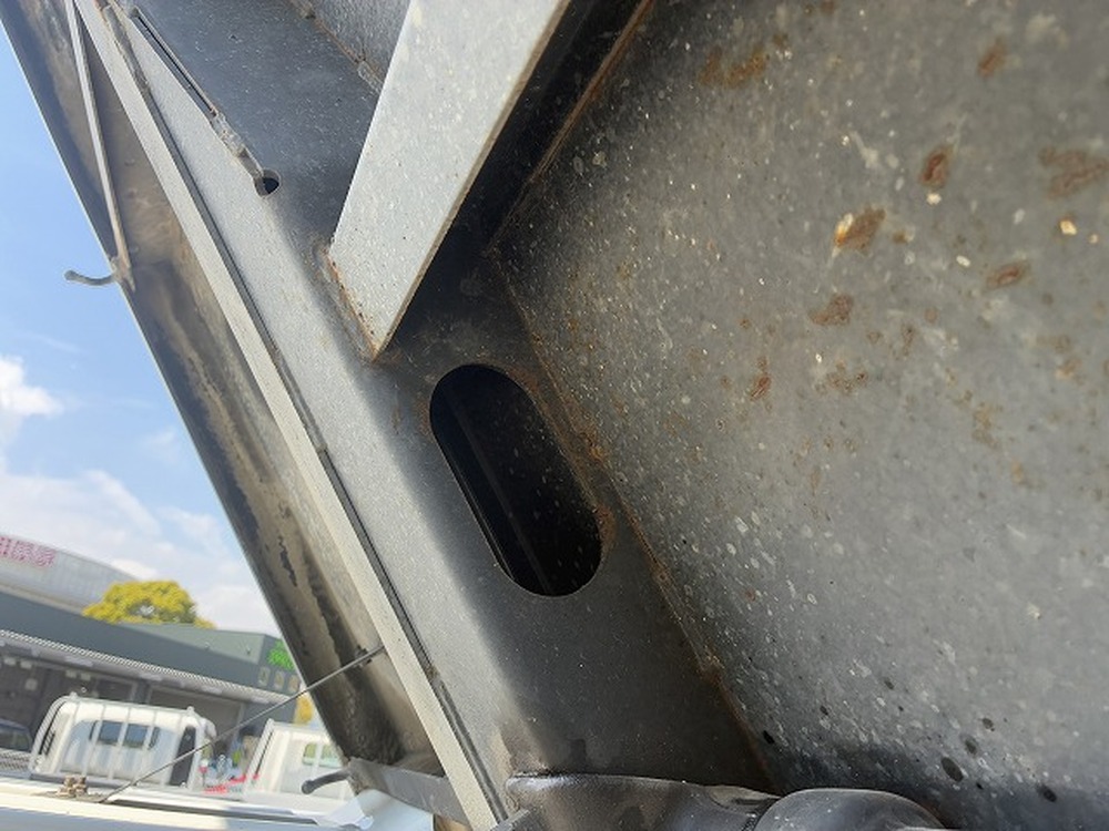 三菱ふそう　キャンター