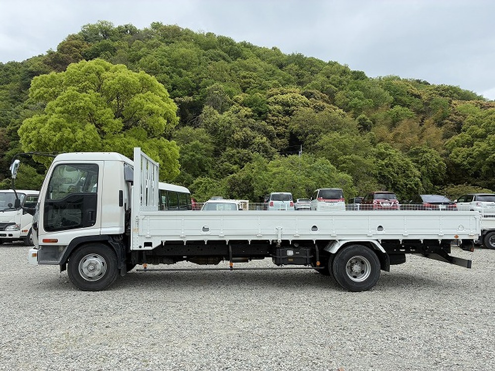 いすゞ　フォワード