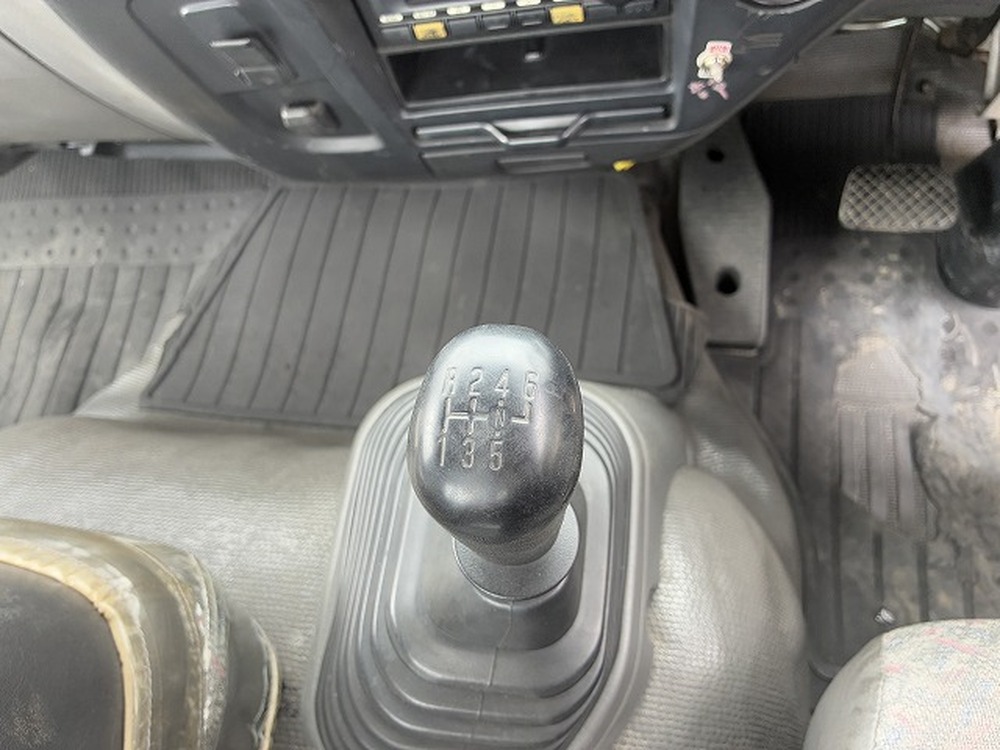 いすゞ　フォワード