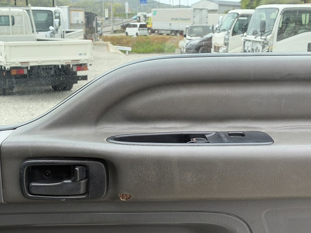 いすゞ　フォワード