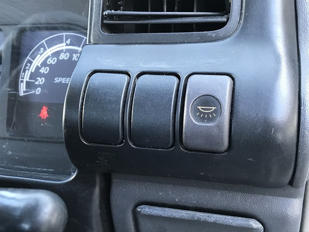 日産　アトラストラック