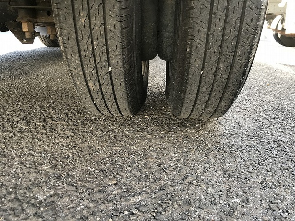 日産　アトラストラック