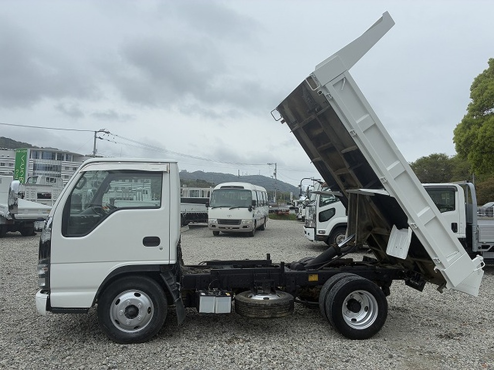 いすゞ　エルフ