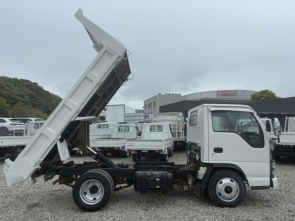 いすゞ　エルフ