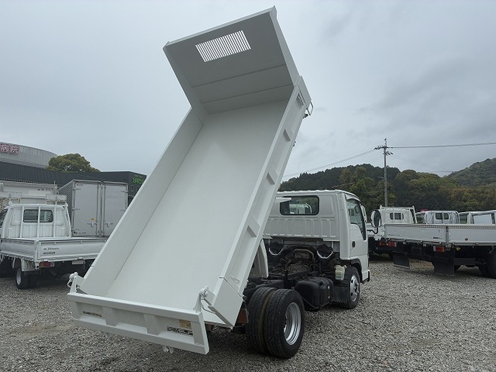 いすゞ　エルフ