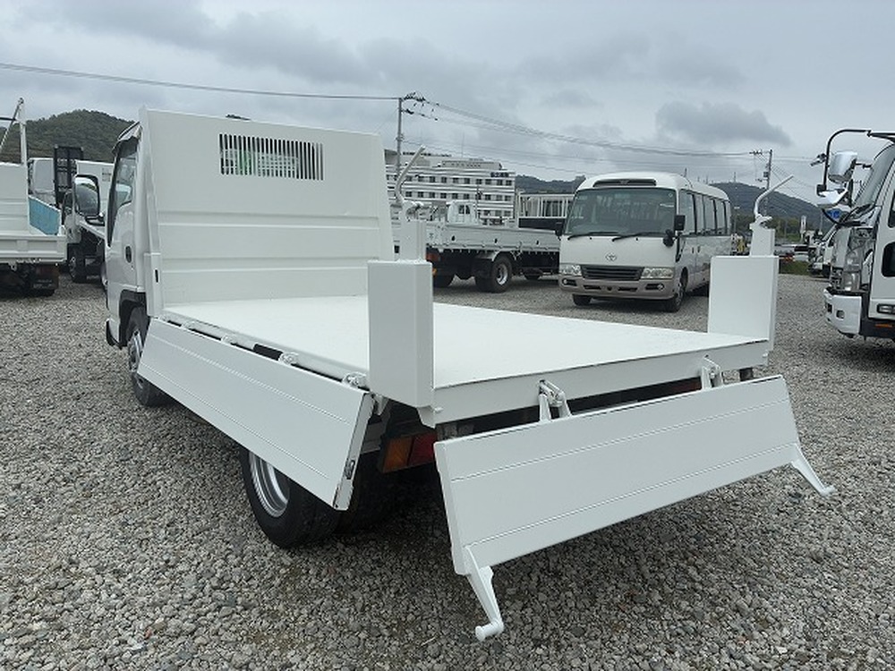 いすゞ　エルフ