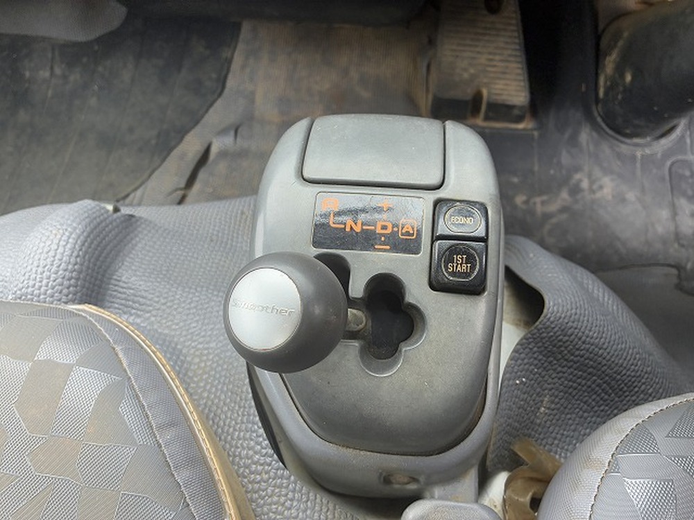 いすゞ　エルフ