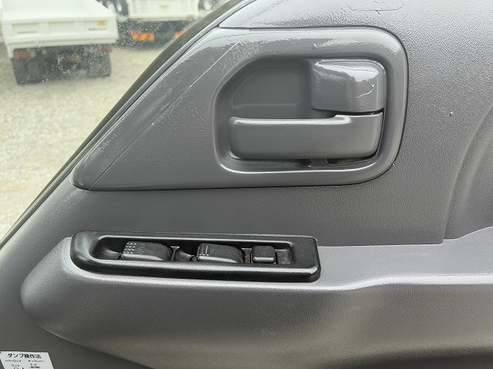 いすゞ　エルフ