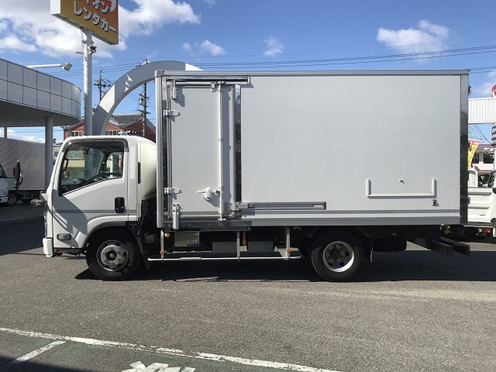 いすゞ　エルフ