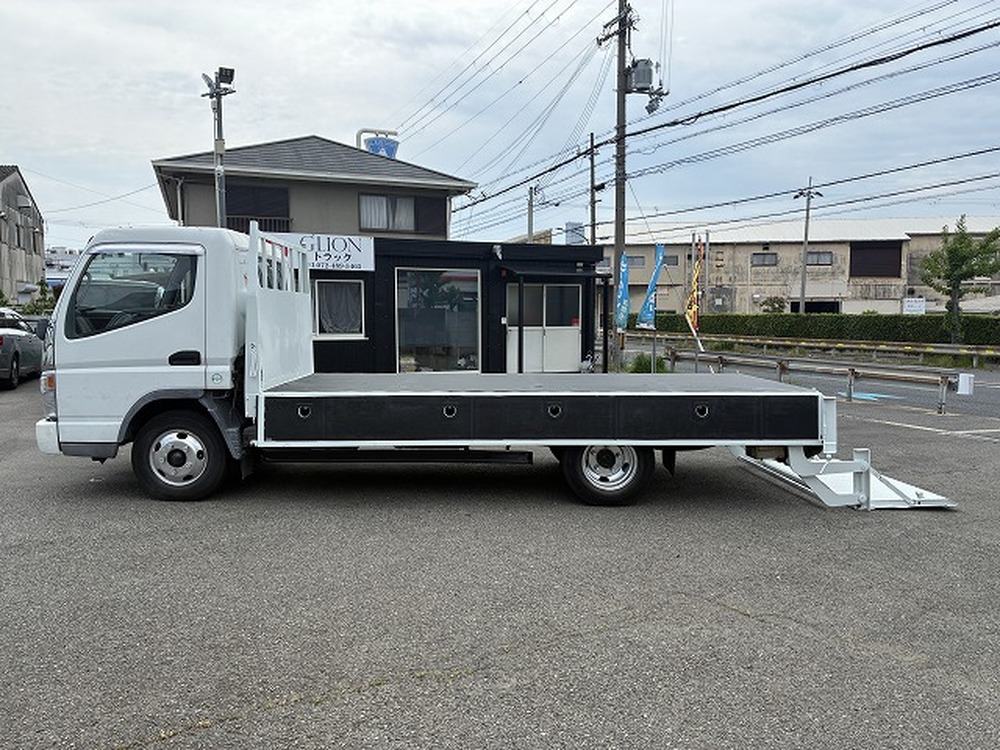 三菱ふそう　キャンター