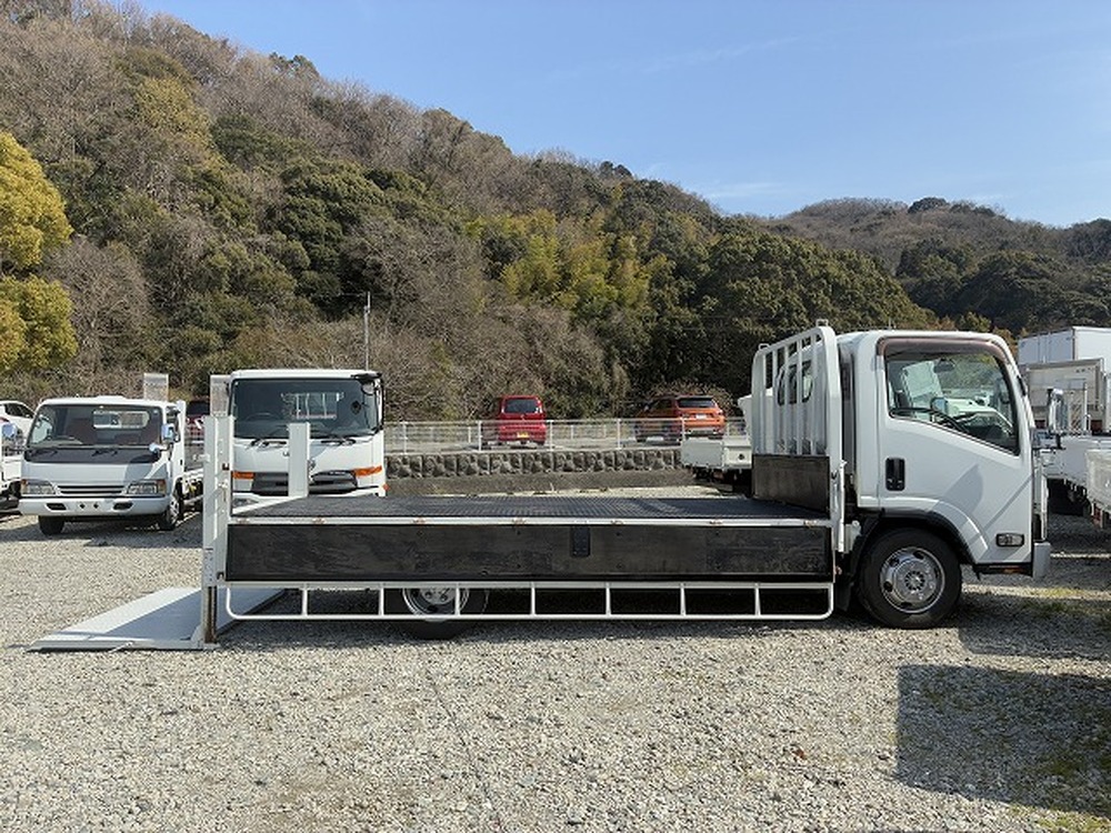 いすゞ　エルフ