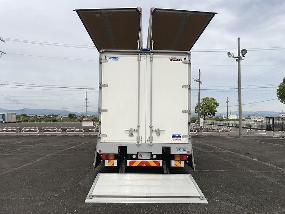 いすゞ　フォワード