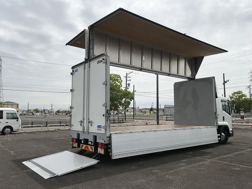 いすゞ　フォワード