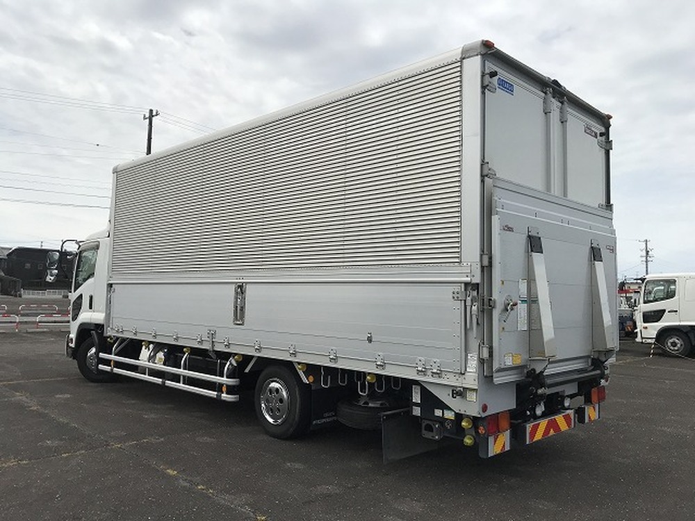 いすゞ　フォワード