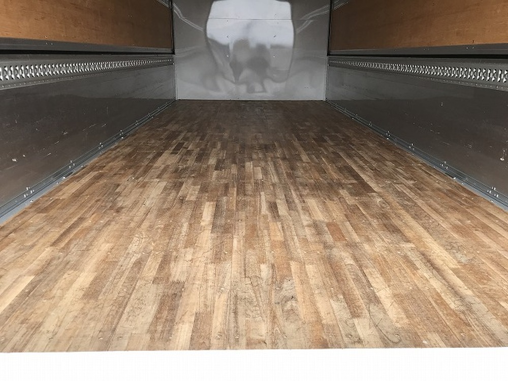 いすゞ　フォワード