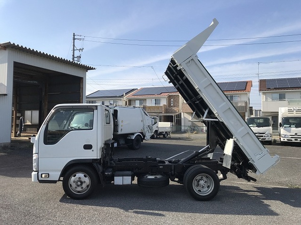 いすゞ　エルフ