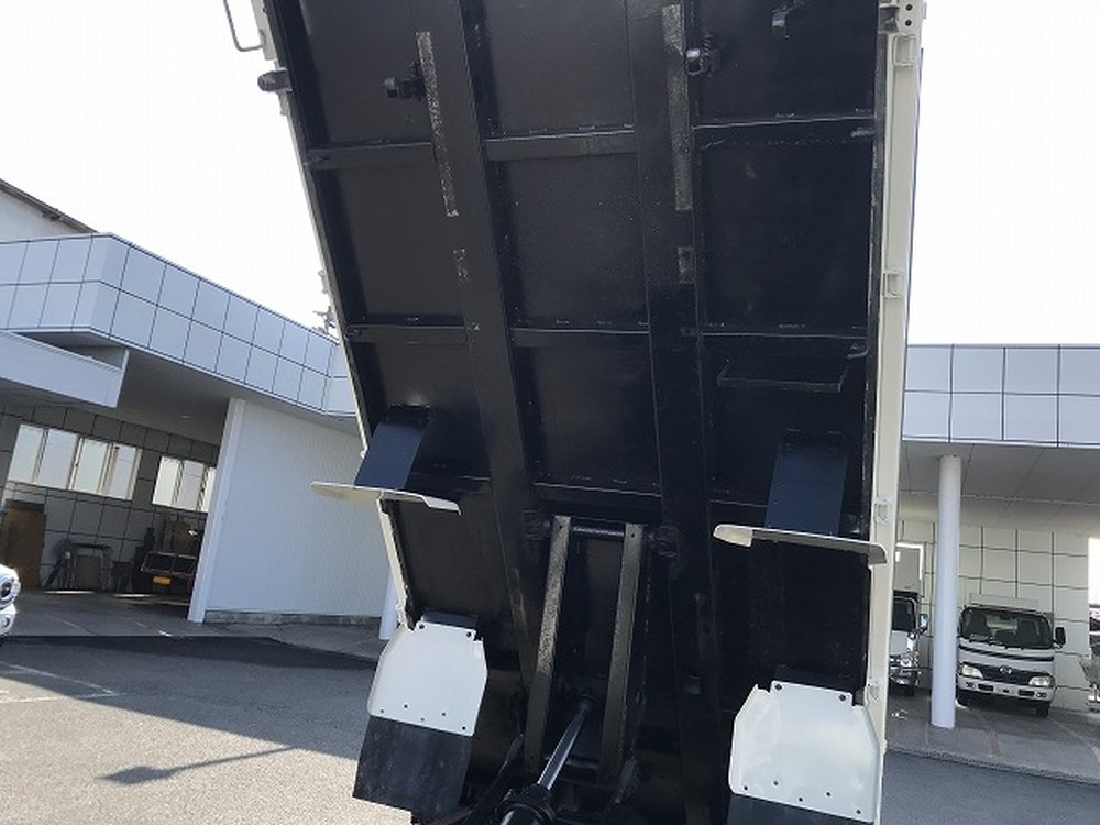 いすゞ　エルフ
