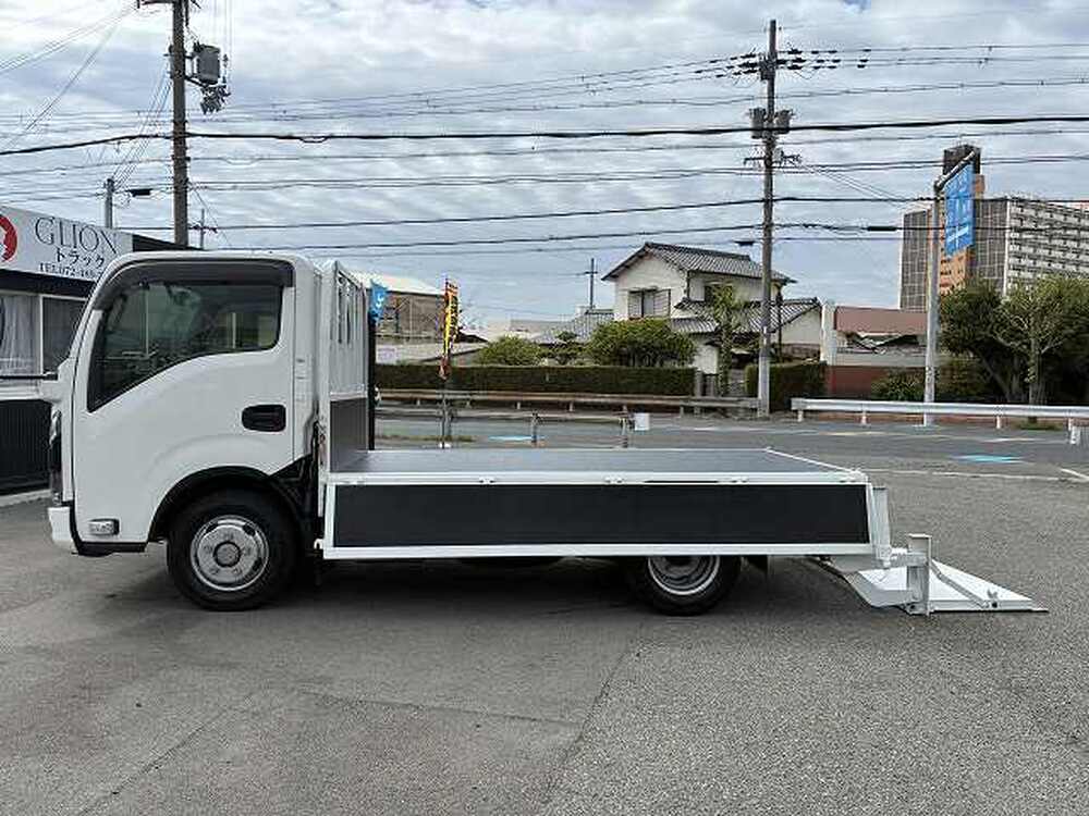 いすゞ　エルフ