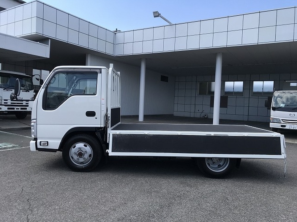 いすゞ　エルフ