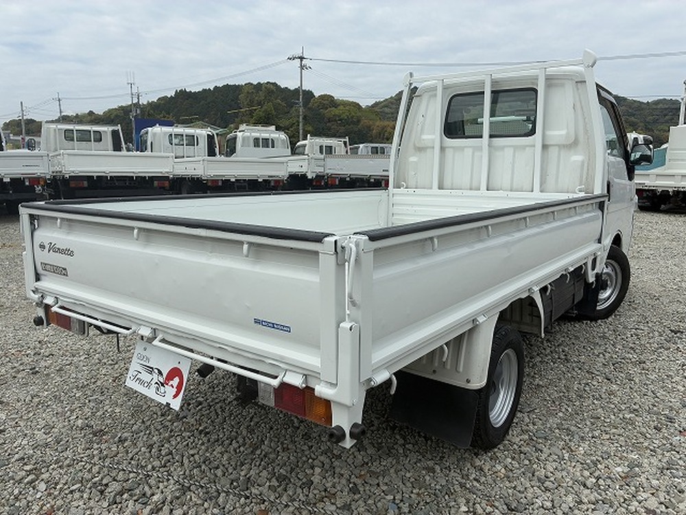 日産　バネットトラック