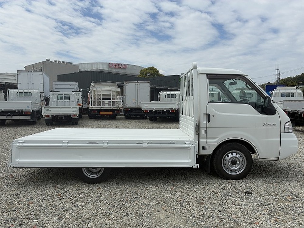 日産　バネットトラック