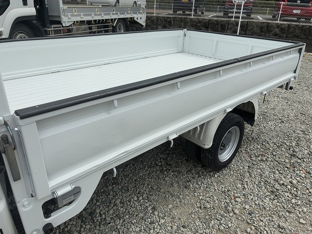 日産　バネットトラック