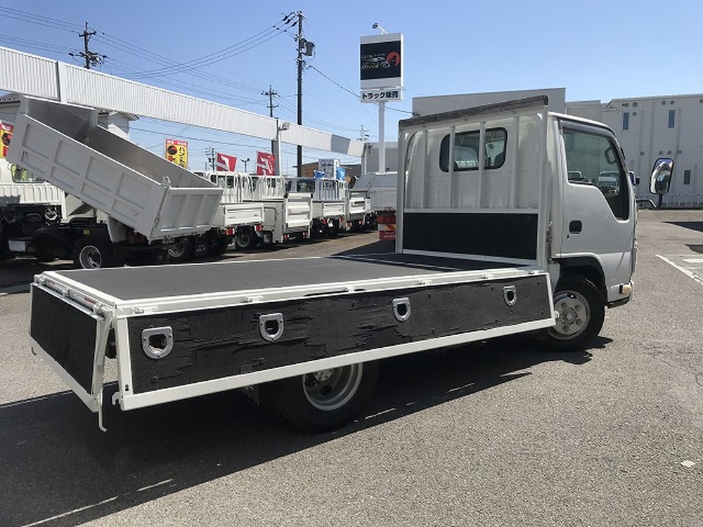 いすゞ　エルフ