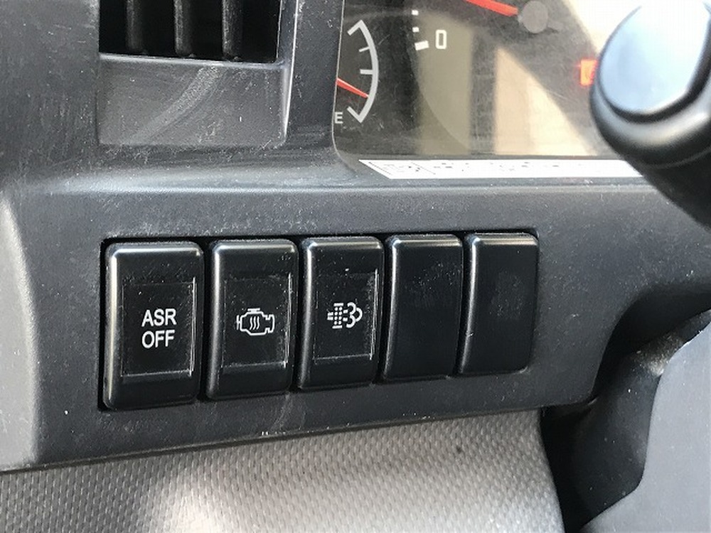 いすゞ　エルフ