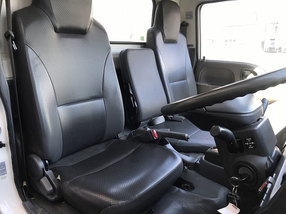 いすゞ　エルフ