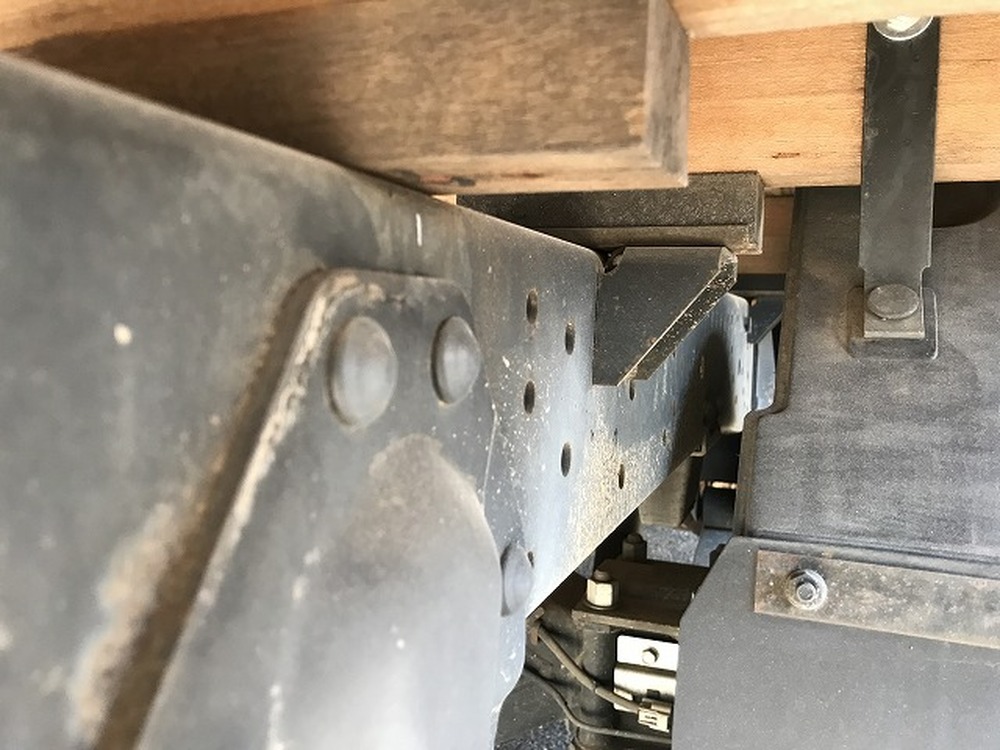 いすゞ　エルフ