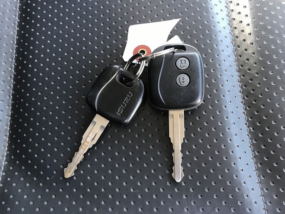 いすゞ　エルフ