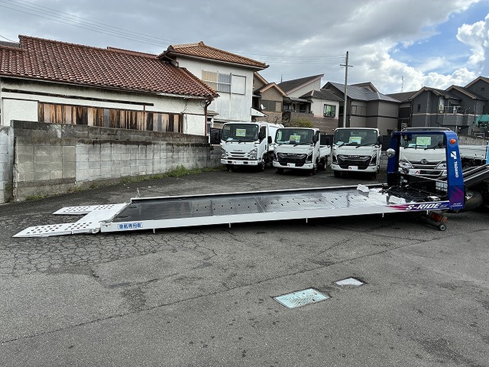 いすゞ　エルフ