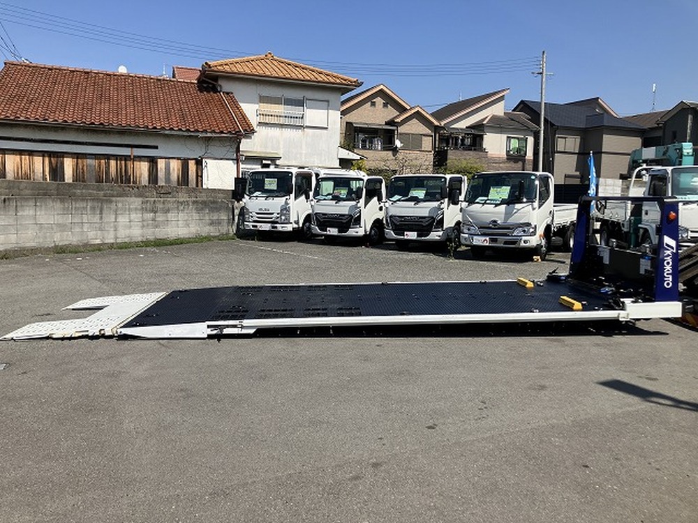 三菱ふそう　キャンター
