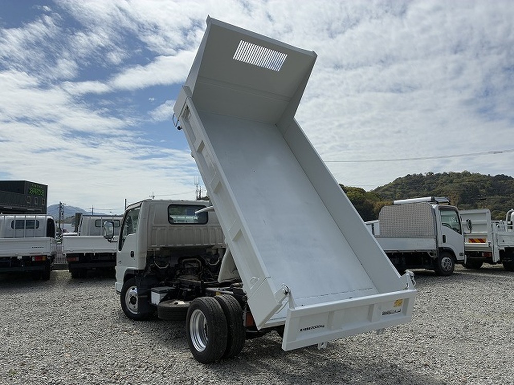 いすゞ　エルフ