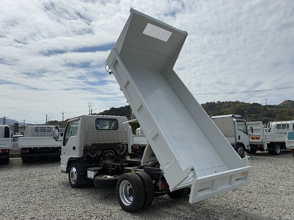 いすゞ　エルフ