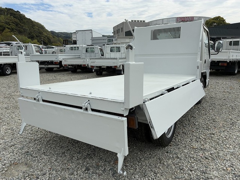 いすゞ　エルフ