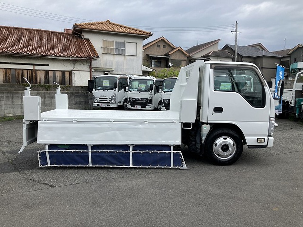 いすゞ　エルフ