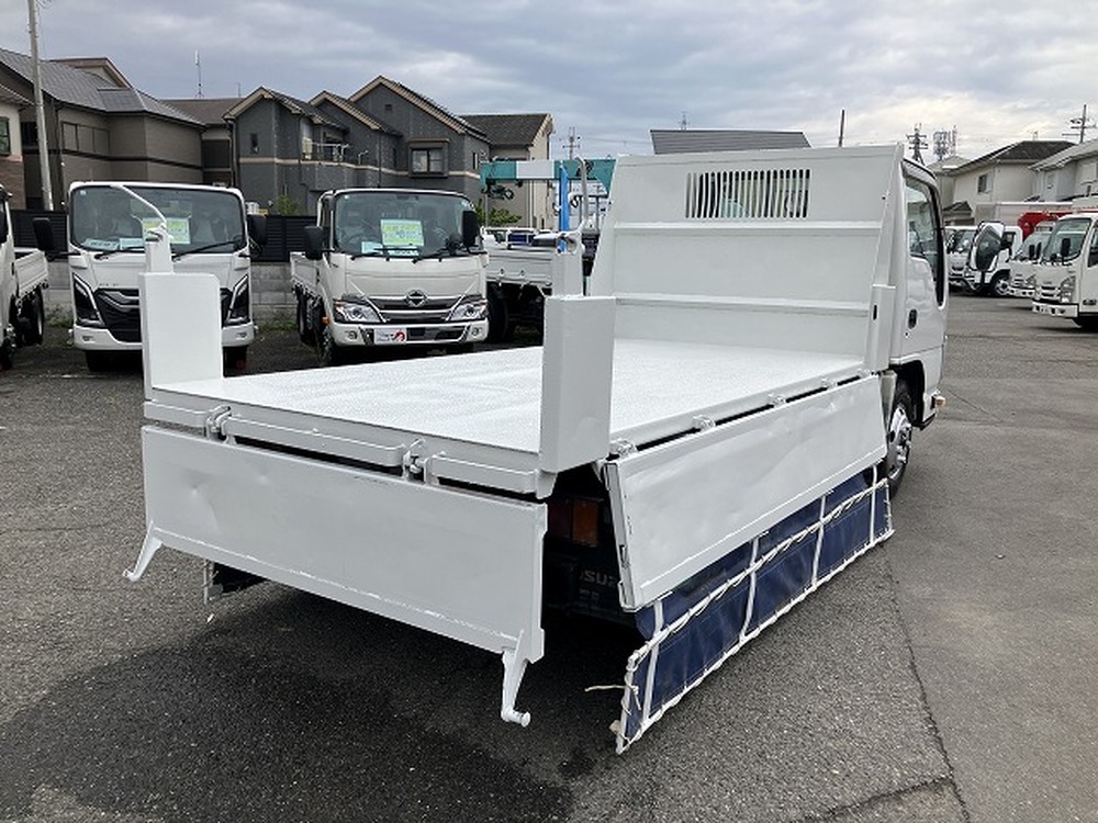 いすゞ　エルフ