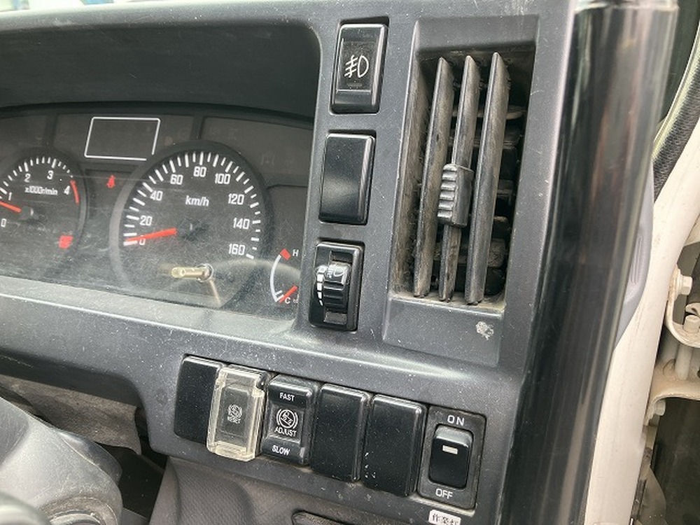 いすゞ　エルフ