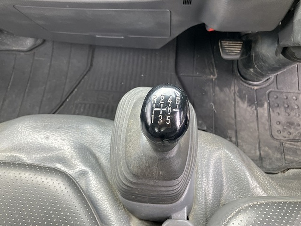 いすゞ　エルフ