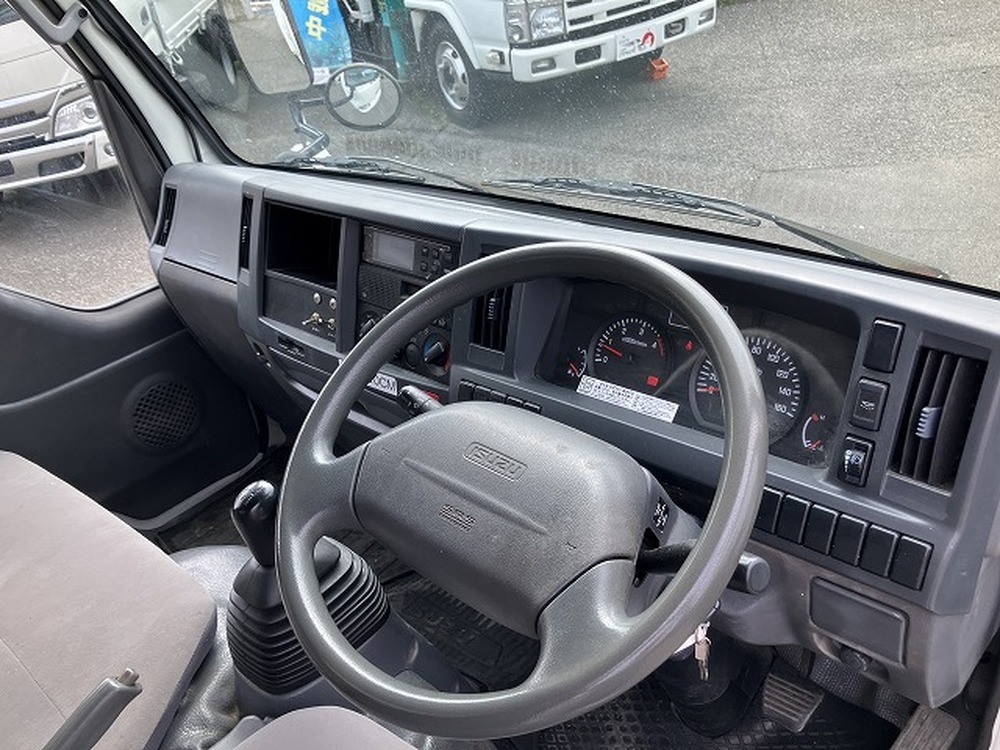 いすゞ　エルフ