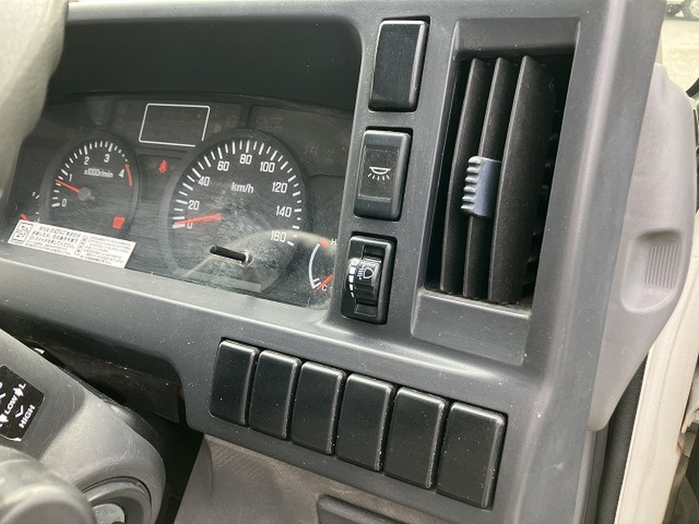 いすゞ　エルフ