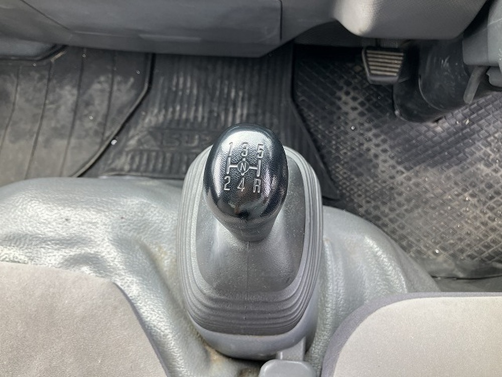 いすゞ　エルフ