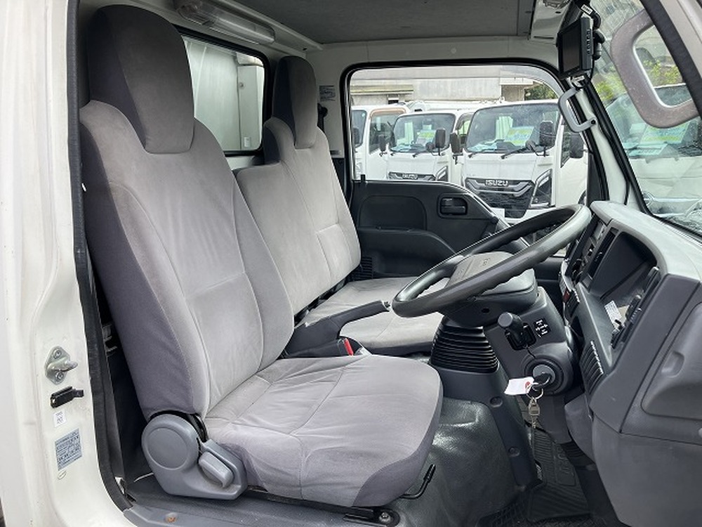 いすゞ　エルフ