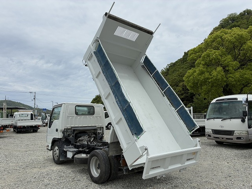 いすゞ　エルフ